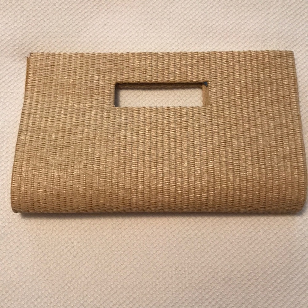 Summer clutch